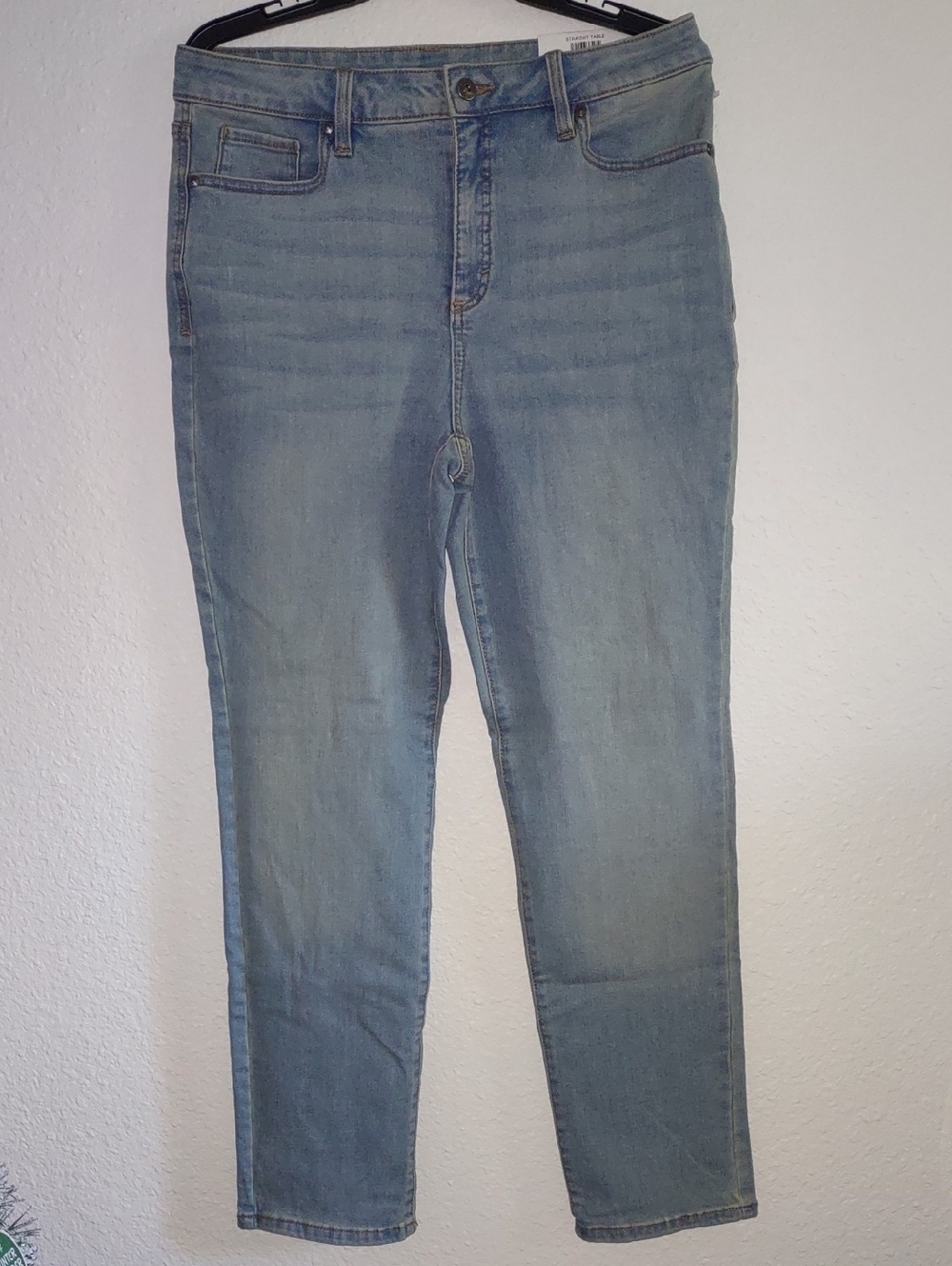 Style & Co. Size 12 Straight Leg Slimming Pocket High Rise NWT Women Jeans